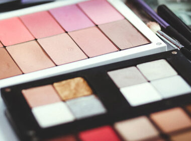 Maquillaje ojos verdes