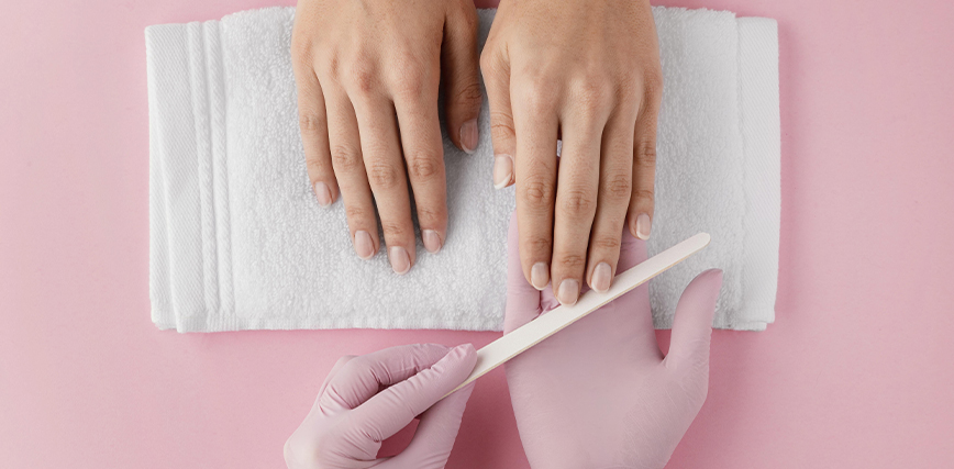 Manicura francesa semipermanente: todo lo que tienes que saber