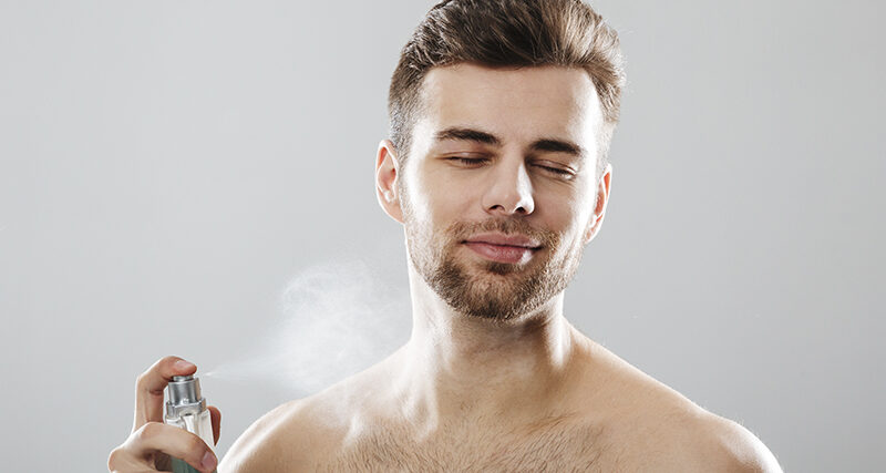 mejores perfumes para hombre joven