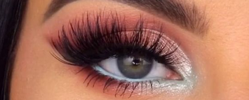 Ojos redondos y pequeños