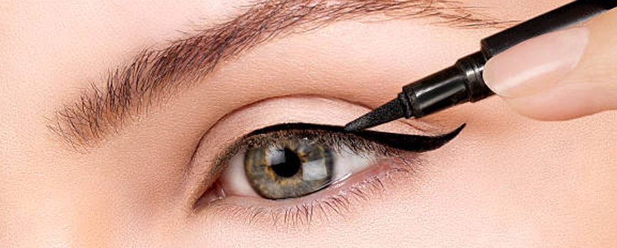Maquillaje para ojos pequeños: aprende cómo agrandarlos con estos 14 tutoriales • Maquillarse los ojos