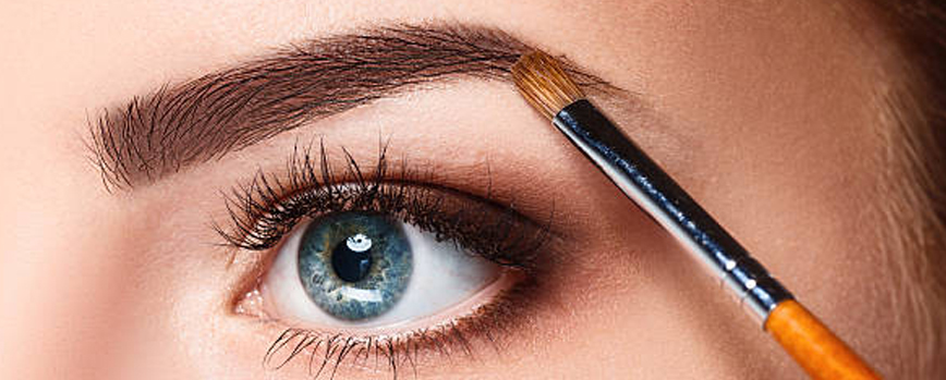 Apuesta por maquillar tus cejas