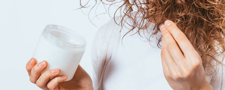 ¿Cómo usar aceite de coco para el pelo?