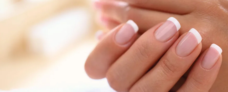 ¿Qué es la manicura francesa?