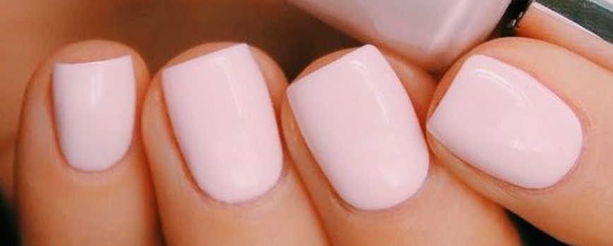 Uñas rosa pastel