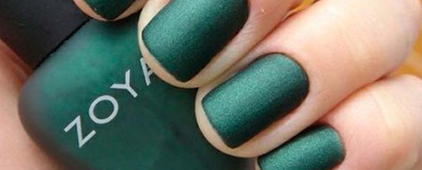 Ideas para una manicura en tonos verdes