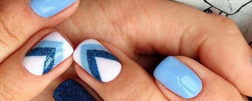 Azul pastel y azul oscuro
