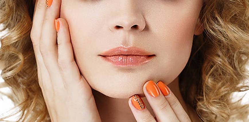 Uñas naranjas. Ideas para tu manicura de color naranja ✓ ? ? | Blog Druni