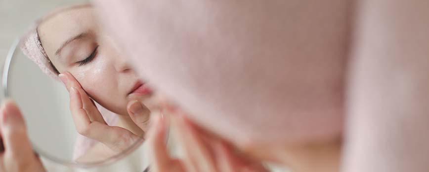 Maquillaje para piel seca: preparación, la clave