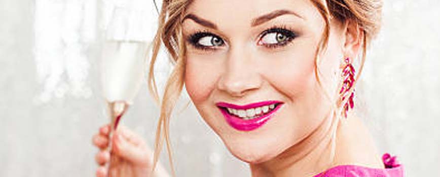 Maquillaje para vestido fucsia: Mejores opciones e ideas ✓ | Blog Druni Maquillaje para vestido fucsia: Mejores opciones e ideas ✓ | Blog Druni