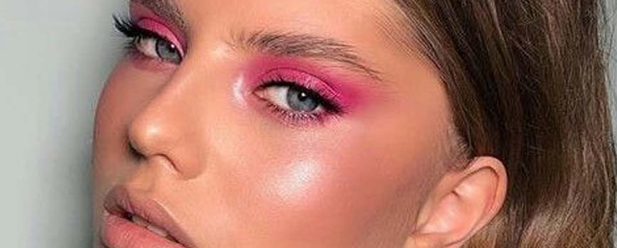 Maquillaje para vestido azul: Mejores opciones e ideas ✓ | Blog Druni Maquillaje para vestido azul: Mejores opciones e ideas ✓ | Blog Druni