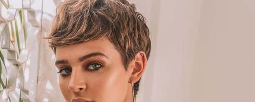 pelo corto tipo pixie o garçon