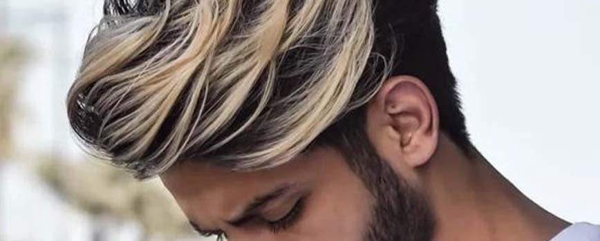 Pelo blanco con mechas