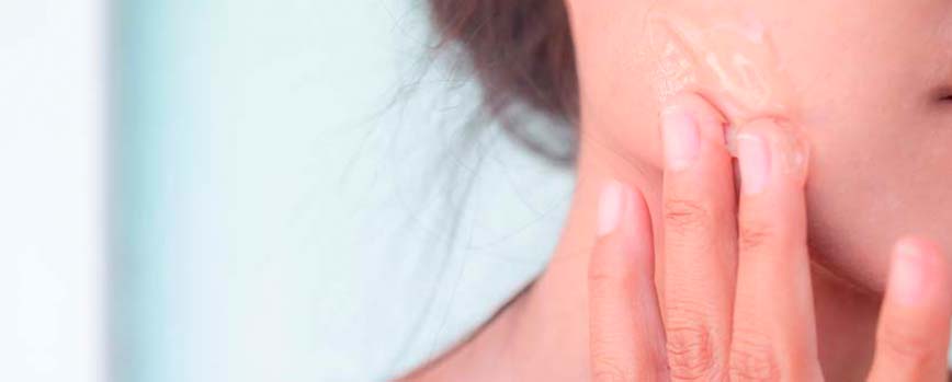 Cómo aplicar aloe vera para las arrugas del rostro