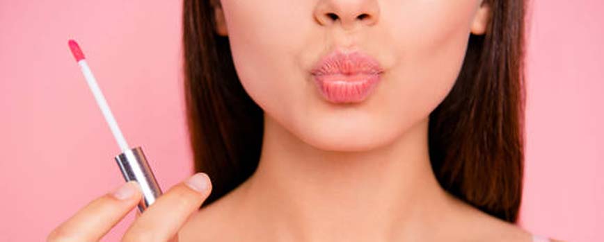¿Existen pintalabios que aumentan los labios? SI, te lo contamos