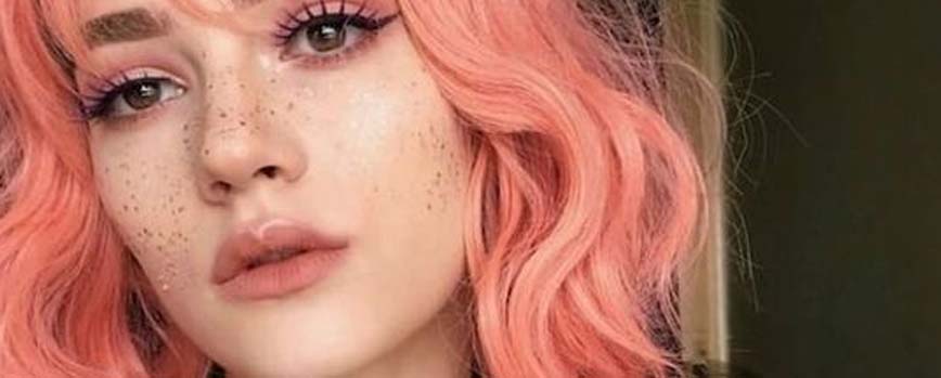 Cabello rosa gold melocotón