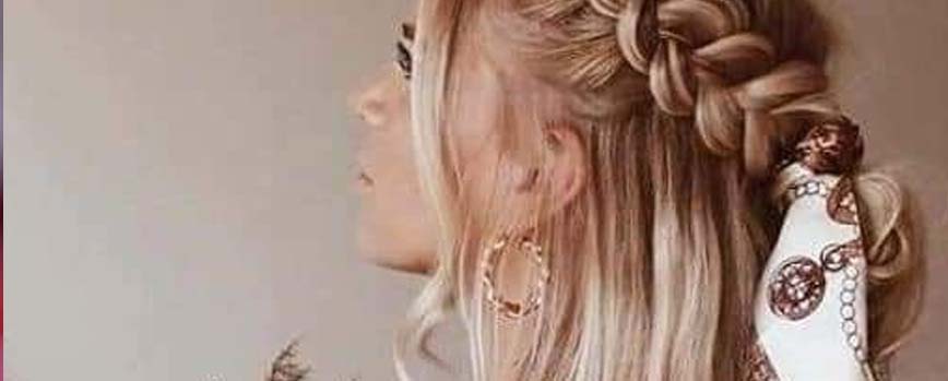 Semi recogido con trenza trasera y pañuelo