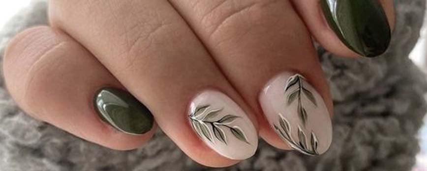 Uñas otoñales de flores