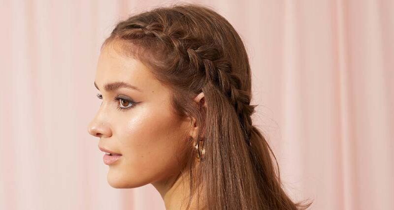 Peinados con trenzas de lado. 5 elegantes ideas ✓