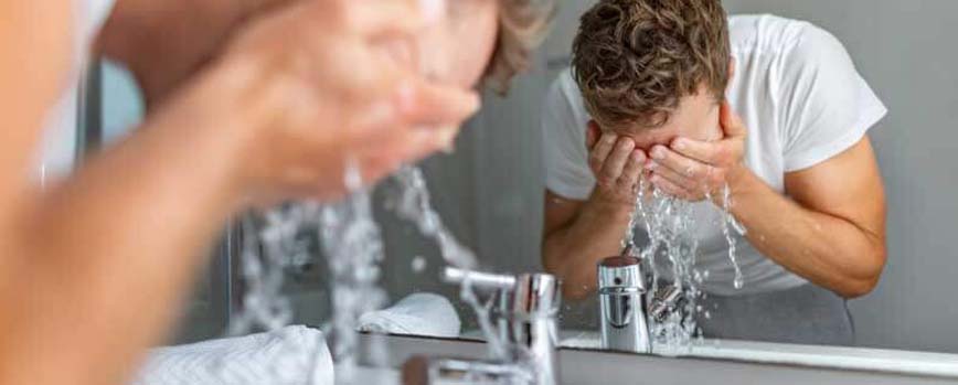 Lava tu barba todos los días