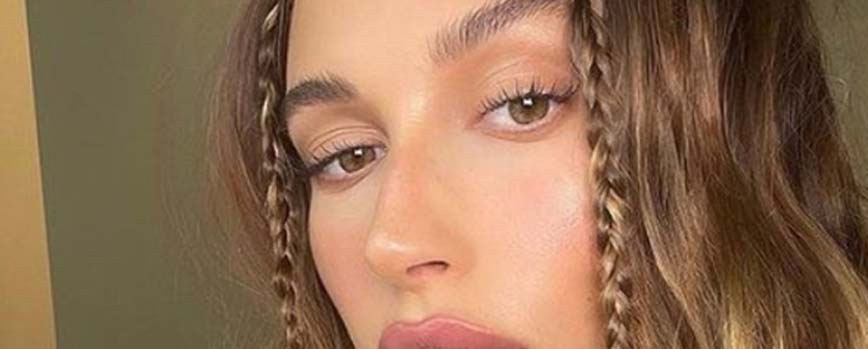 Trenzas frontales para las medias melenas