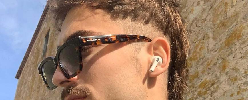 Peinado mullet rapado