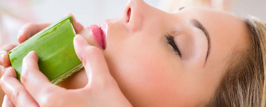 ¿Cómo utilizar el aloe vera para quitar manchas en la piel?