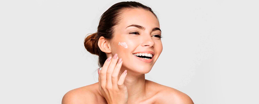 Principios activos que debe incluir una crema antimanchas