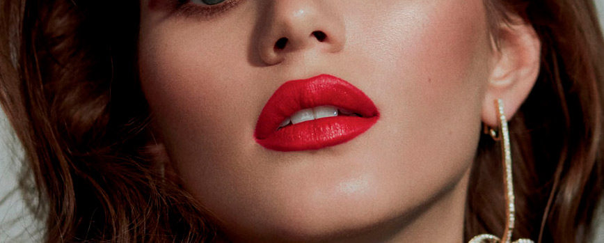 Paso 3. Labios rojos atemporales y sexys