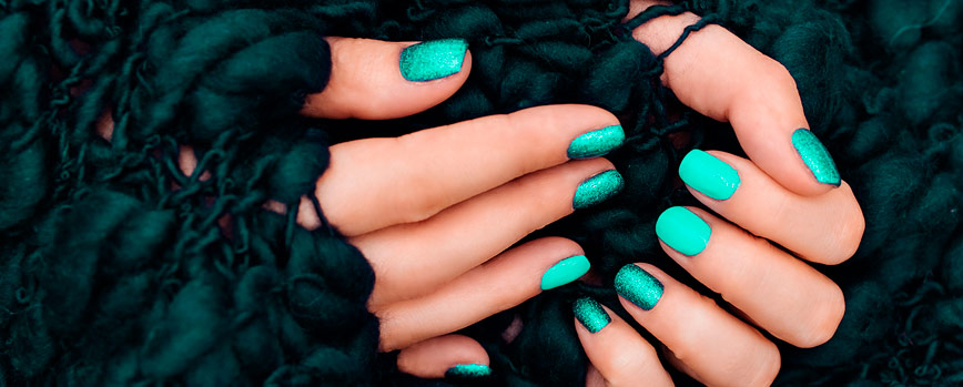 ¿Qué acabado de esmalte de uñas escoger?