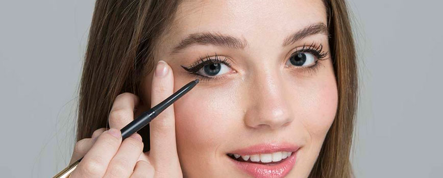 Paso 3: eyeliner