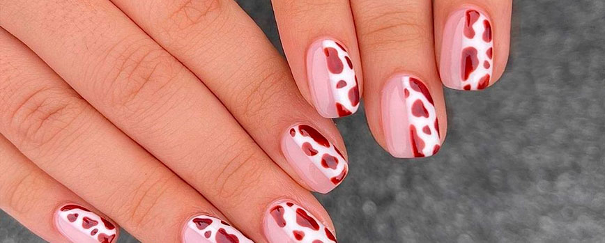 Diseño de uñas animal print clásico