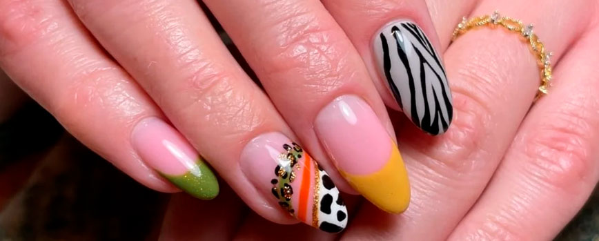 Uñas animal print combinadas