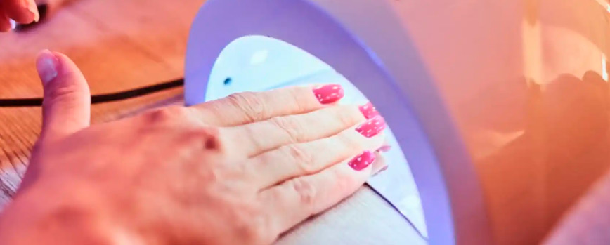 5. Lámpara de uñas