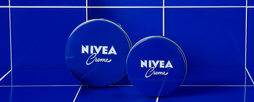 ¿Para qué sirve la Crema Nivea de lata azul?