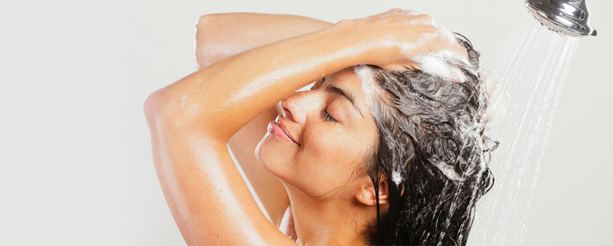¿Cómo elegir un champú para la dermatitis seborreica?