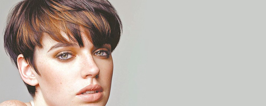 6. Pixie con mechas
