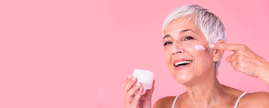 ¿Qué ingredientes han de llevar las mejores cremas para 60 años?