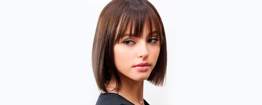 1. Corte long bob con flequillo clásico