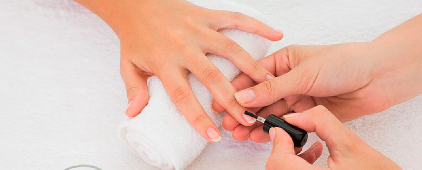 ¿Por qué utilizar un endurecedor de uñas?