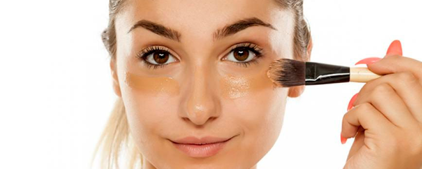 ¿Cómo elegir un buen maquillaje recomendado por dermatólogos?