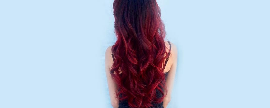 Mechas californianas en color rojo