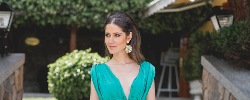 1. Peinado para ir a una boda con el pelo suelto