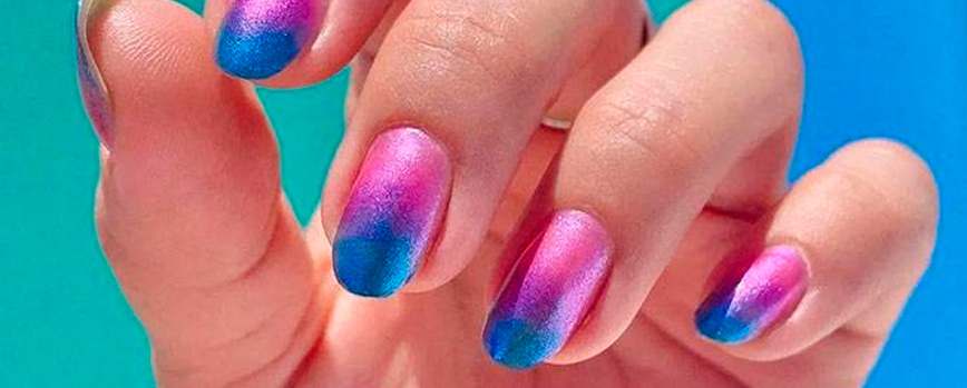Manicura ombré bicolor