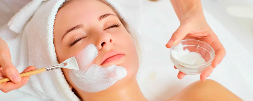 #2. Limpieza facial adecuada