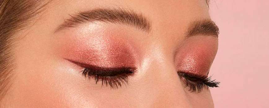 ¿Qué sombras de ojos escoger según nuestro color de ojos?