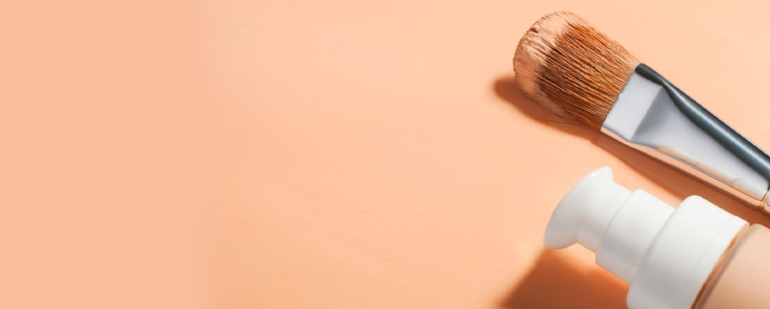¿Por qué escoger las bases de maquillaje ligeras?