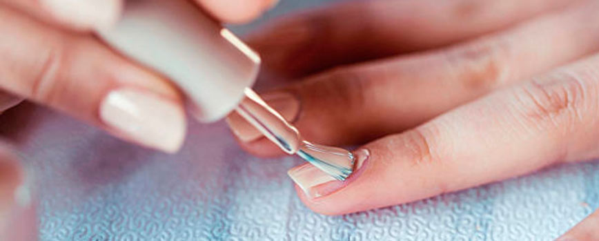 #2. Aplicación del esmalte