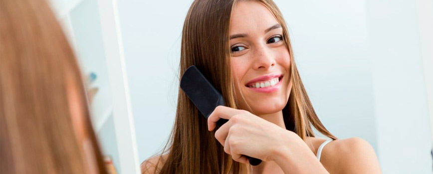 ¿Cuáles son los beneficios del vinagre blanco para el pelo?