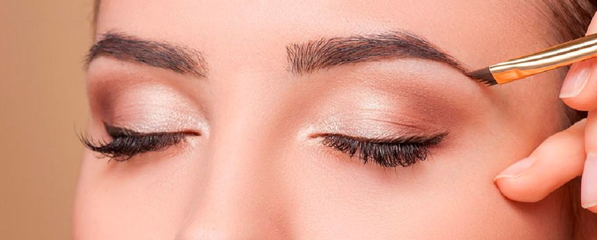 Cejas arqueadas: ¿Cómo hacerlas paso a paso?